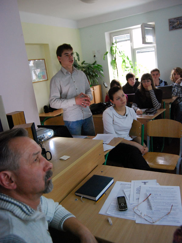 Знову  до бою…