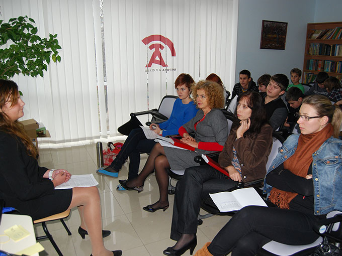 Дискусійні питання до триместрового екзамену 8-го класу (математика, англійська та українська мови)